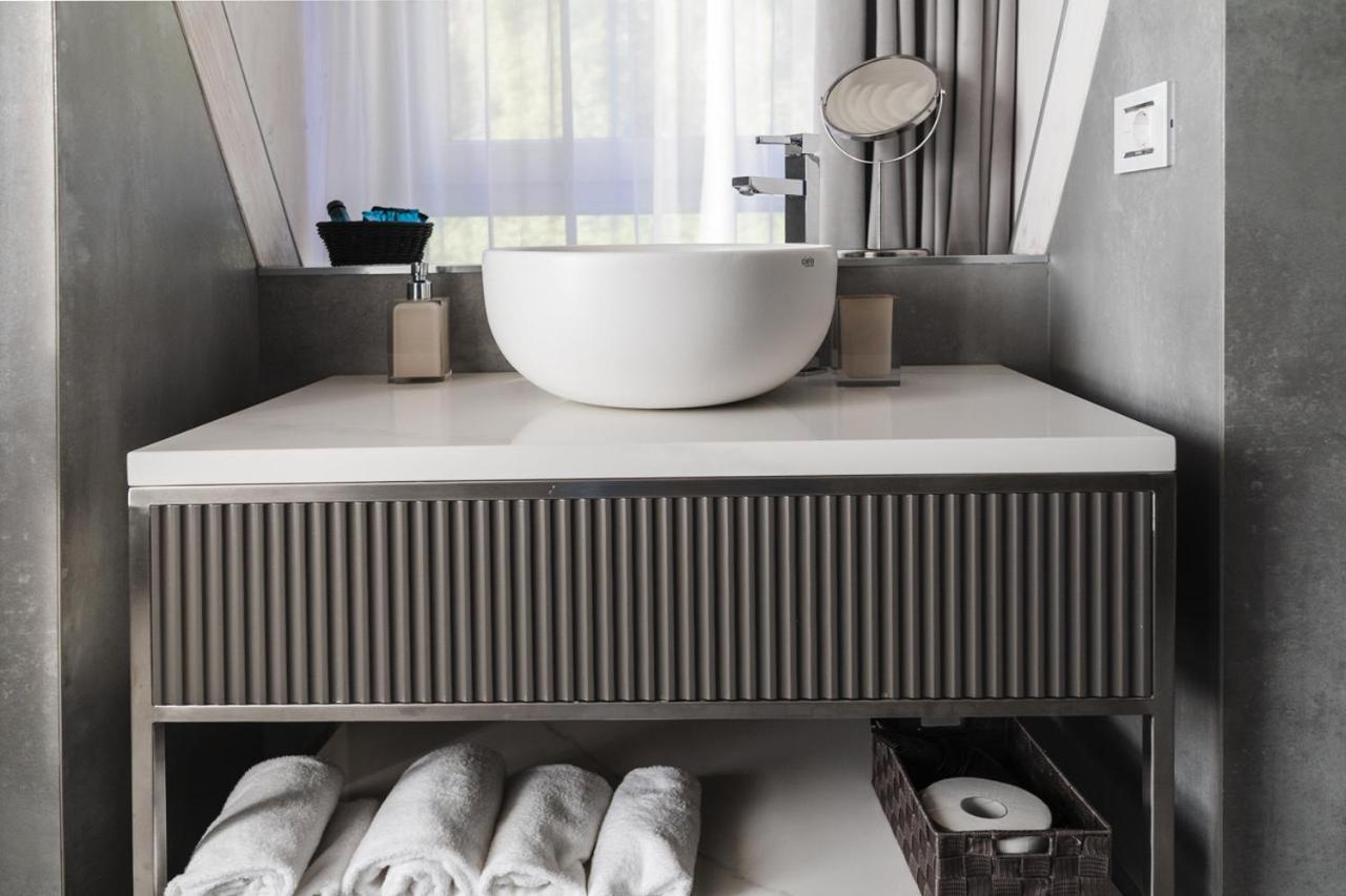 LUXURY SUITES ROCOPOM - Lake Front Malgrate Buitenkant foto
