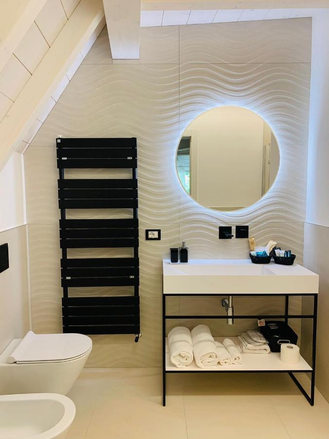LUXURY SUITES ROCOPOM - Lake Front Malgrate Buitenkant foto