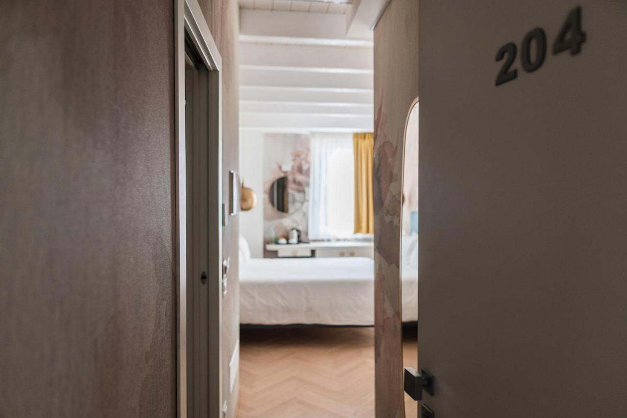 LUXURY SUITES ROCOPOM - Lake Front Malgrate Buitenkant foto