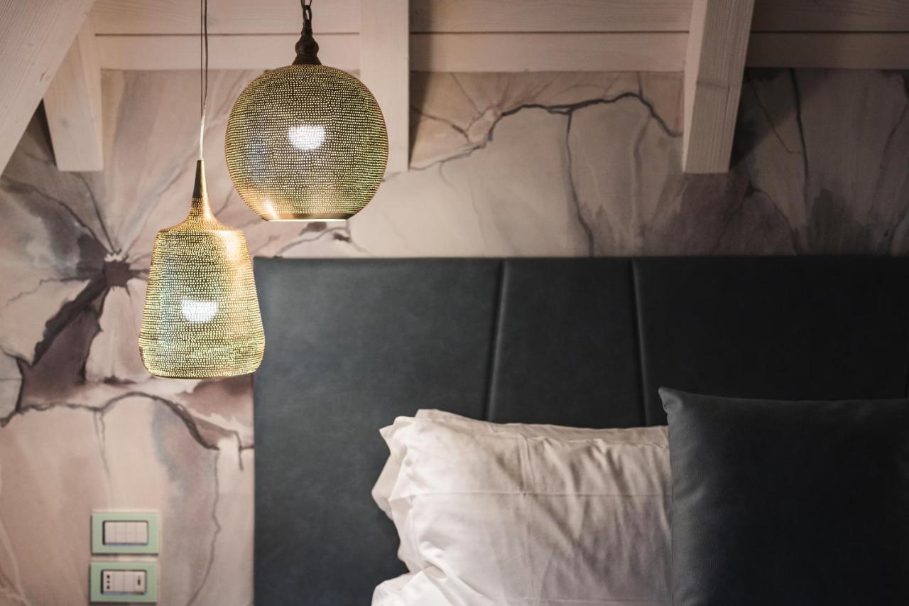 LUXURY SUITES ROCOPOM - Lake Front Malgrate Buitenkant foto
