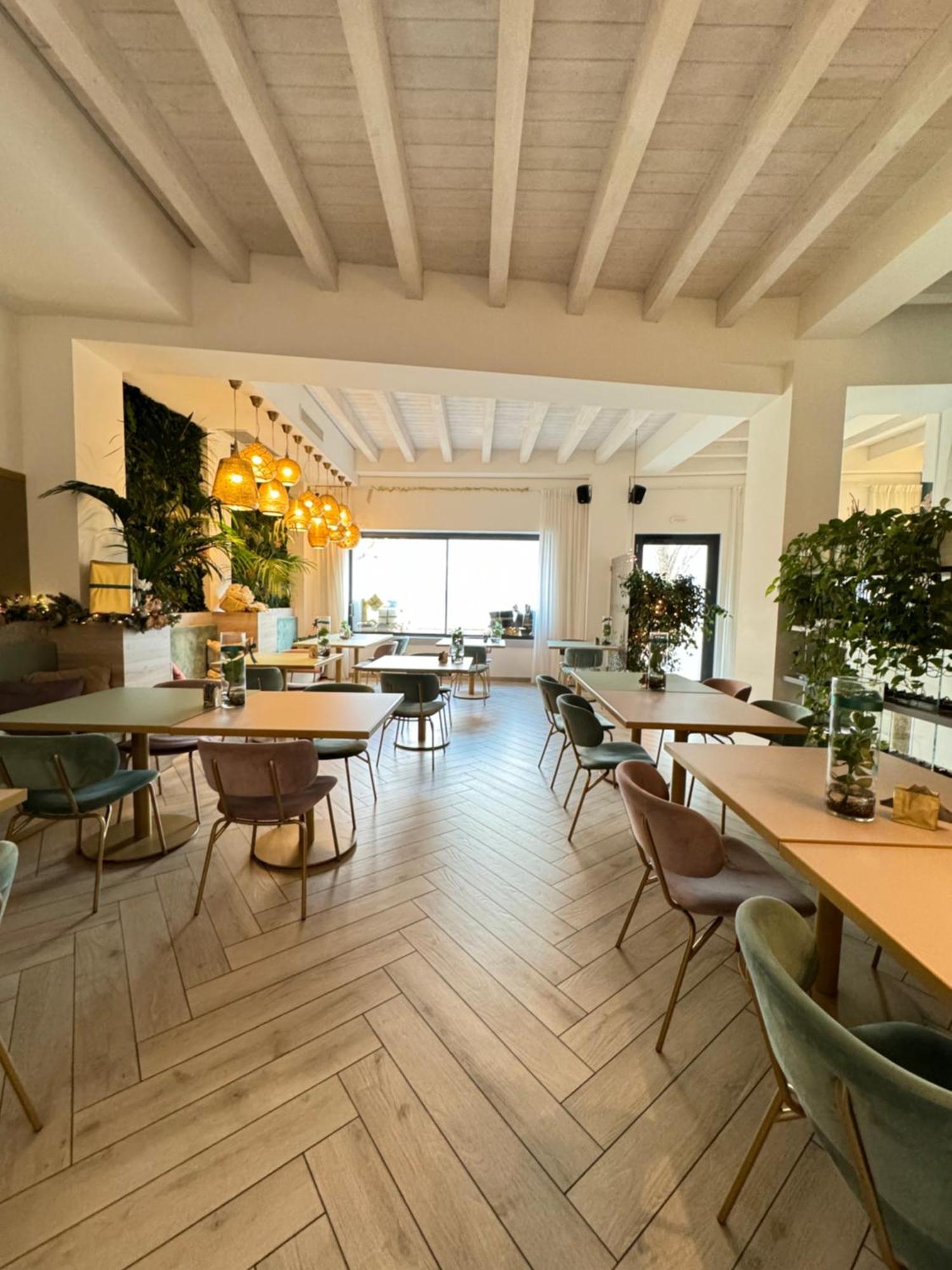 LUXURY SUITES ROCOPOM - Lake Front Malgrate Buitenkant foto